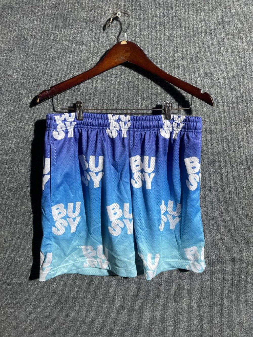 SORRYIMBUSY Shorts Mens Medium Blue Mesh Ombre Busy All Over Print Athletic